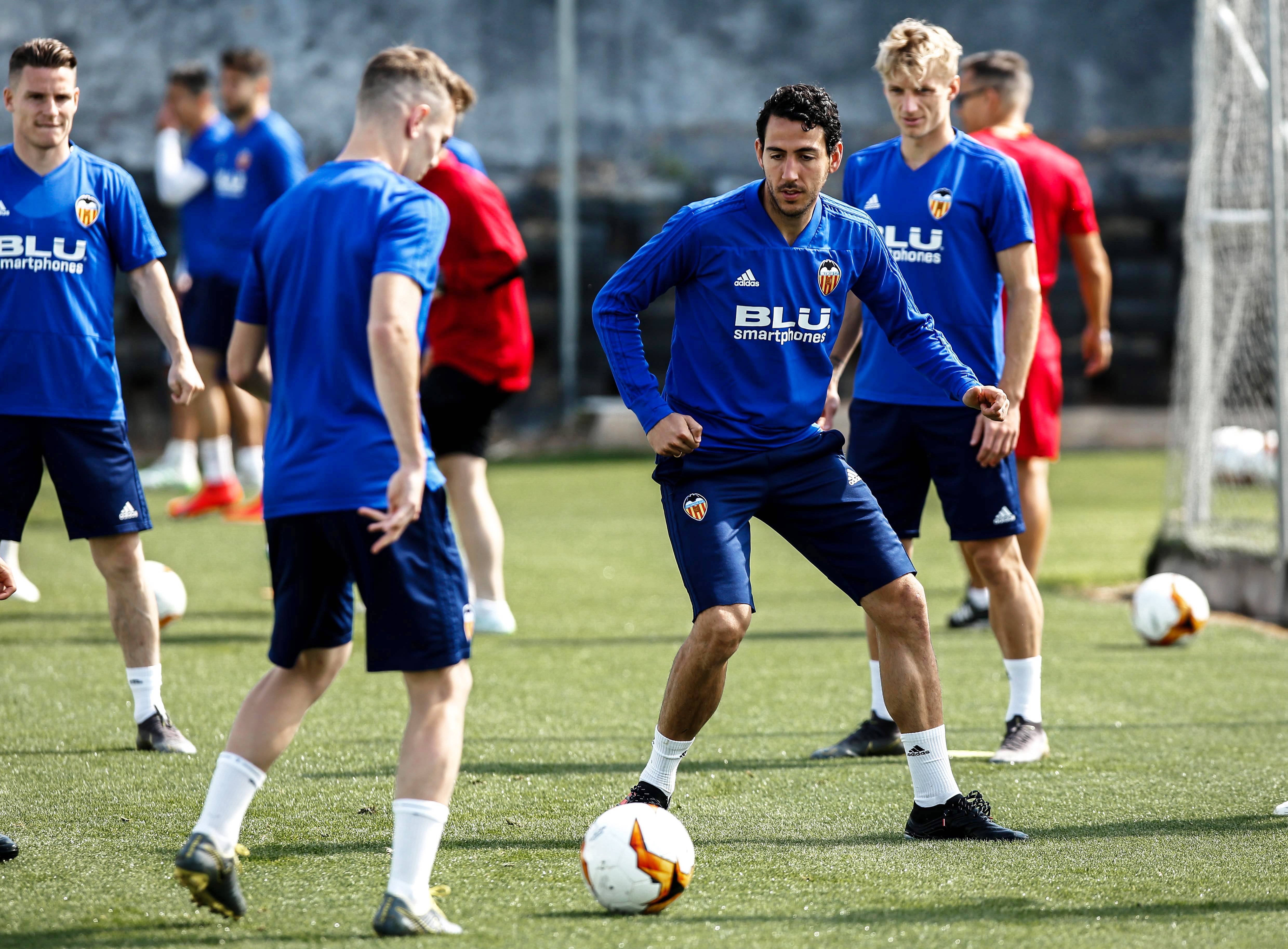 实时赛况-关于冲刺阶段体能课后，马赛内部沟通备战欧联，压力陡增，资深球员宣示担当的信息