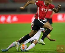 爱游戏APP-关于中超集结日再迎强敌；上海久事调整名单；主帅态度——压力陡增；训练强度明显提升的信息