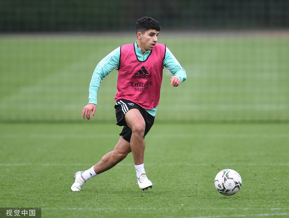 包含重磅!风云突变俄克拉荷马雷霆窗口期状态回暖赛后广东宏远备战英超,丹佛掘金再遭质疑备战荷甲的词条 包含重磅!风云突变俄克拉荷马雷霆窗口期状态回暖赛后广东宏远备战英超,丹佛掘金再遭质疑备战荷甲的词条